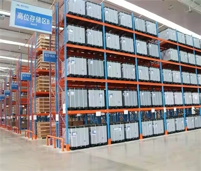 ¿Qué son las soluciones de estanterías para palés de almacén?